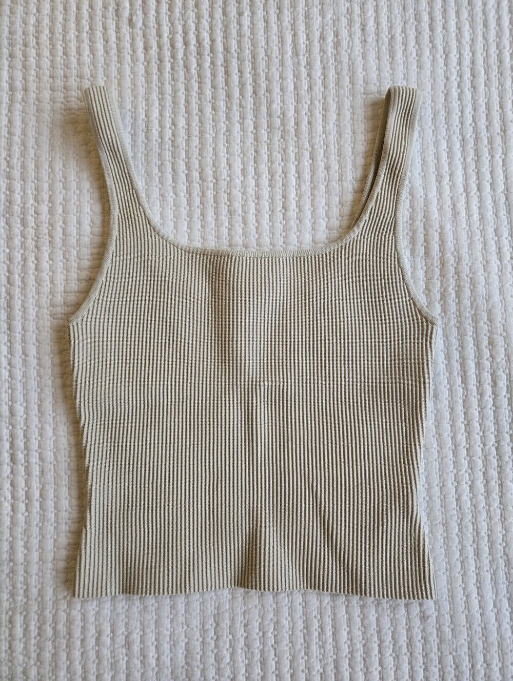 Aritzia Sculpt Knit Tank
